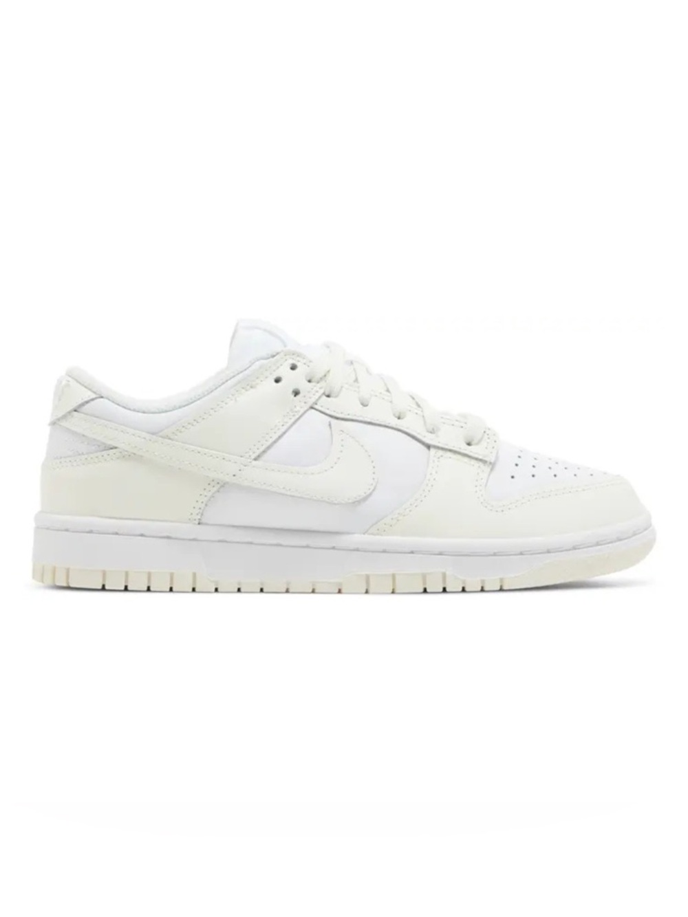 NWT Nike Dunk Low ‘White Sail’ Women’s 8.5